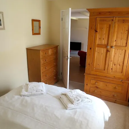 Holiday home Courtyard Farm Cottages Mill End
